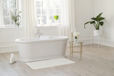 Vessel Bathtub